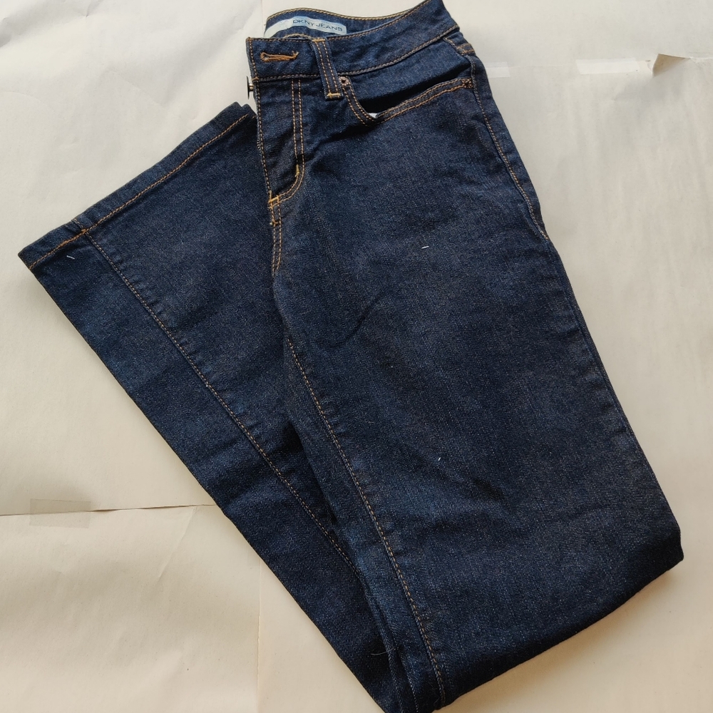 DKNY Soho Bootcut Stretch Jeans 6R